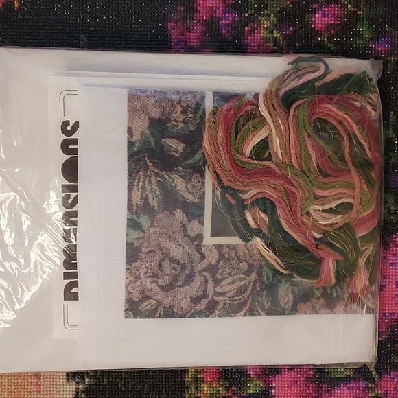 Crewl Gallery Collection Design - Picture 8 of 8